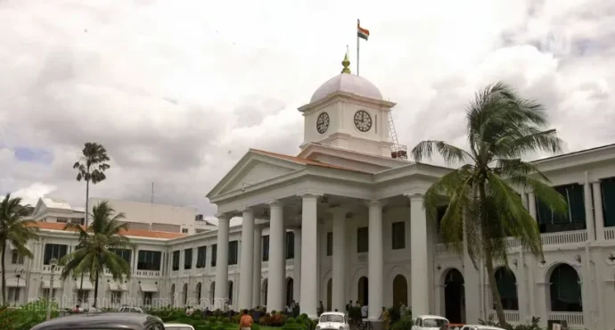 വീണ്ടും കടമെടുക്കാൻ കേരളം